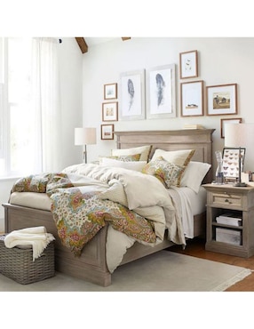 Cama Livingston de madera queen size