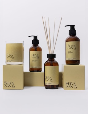 Crema para manos recomendada para hidratar día y noche Pottery Barn Selva Santa para piel seca