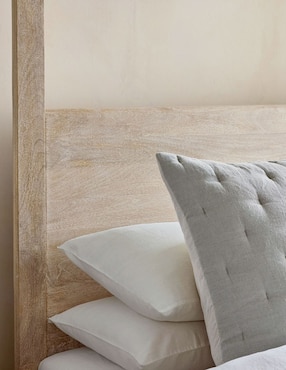 Cama Aptos de madera queen size