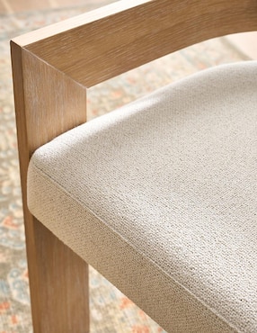 Silla Modern Farmhouse