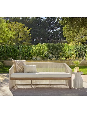 Love seat Lakewood