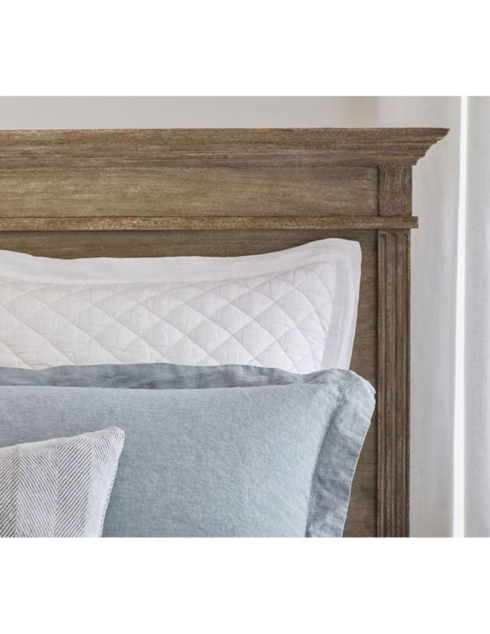 Cama Livingston de madera king size 3