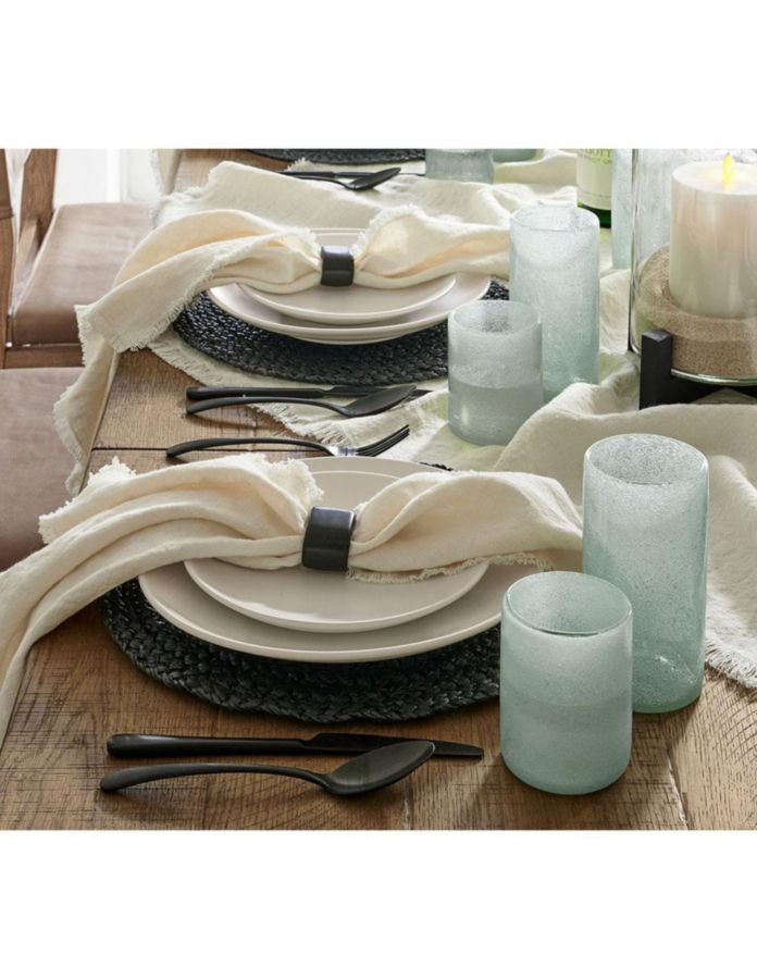 Set servilleta Frayed Oversized de lino 4 piezas 8
