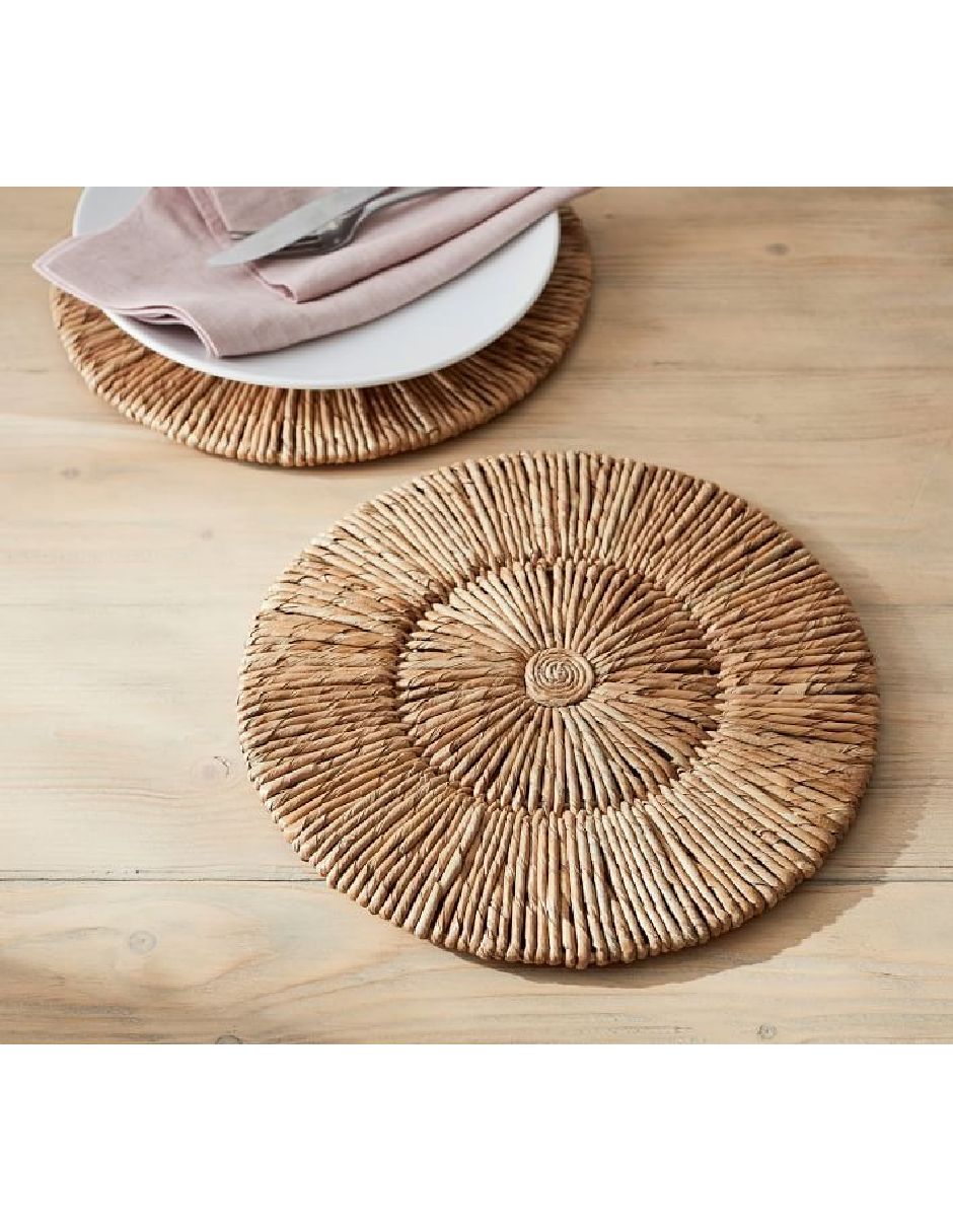 Plato base Malibu Handwoven de ratán 3
