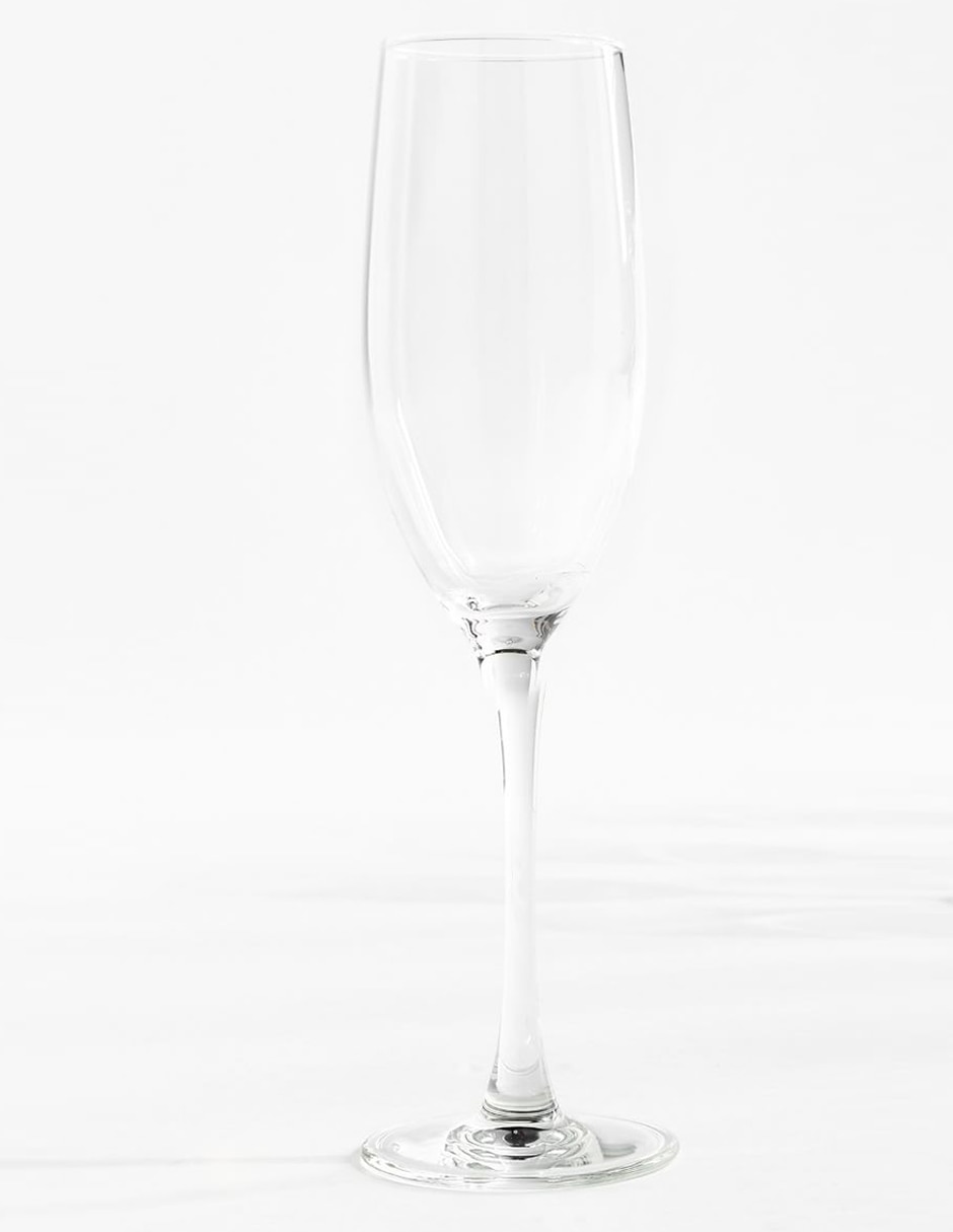 De vidrio o cristal, ¿cuáles son las mejores copas para catar vino?, ENOLIFE