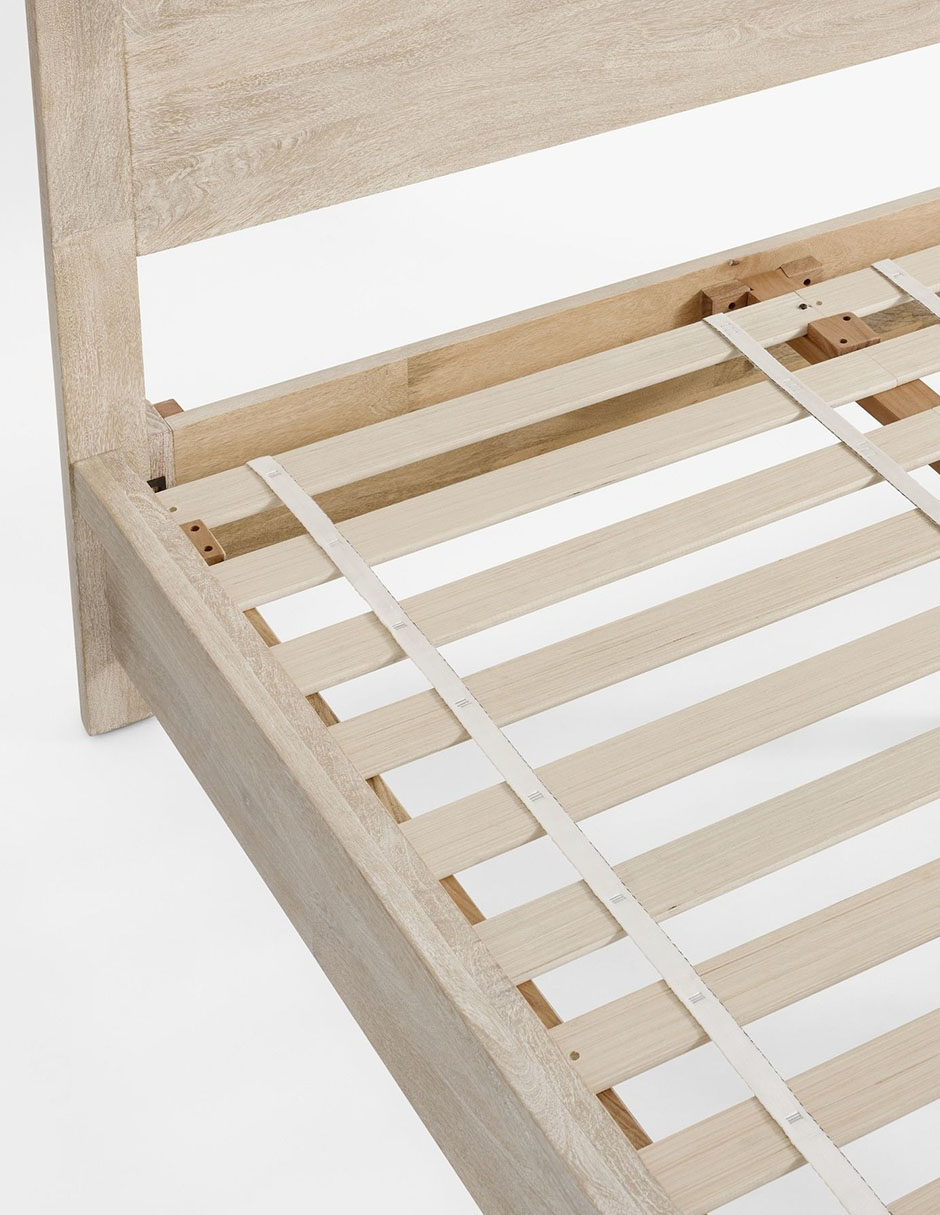 Cama Aptos de madera queen size 4