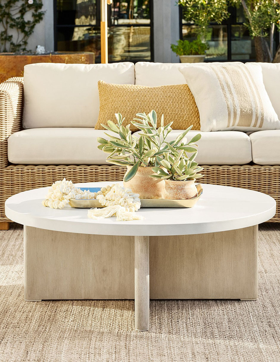 Mesa paa jardín Cayman