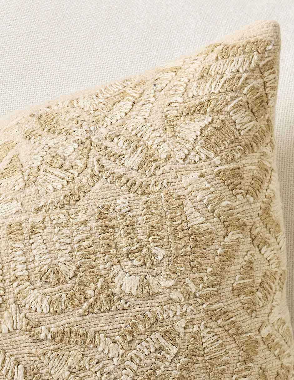 Funda cojín Vista Embroider 2