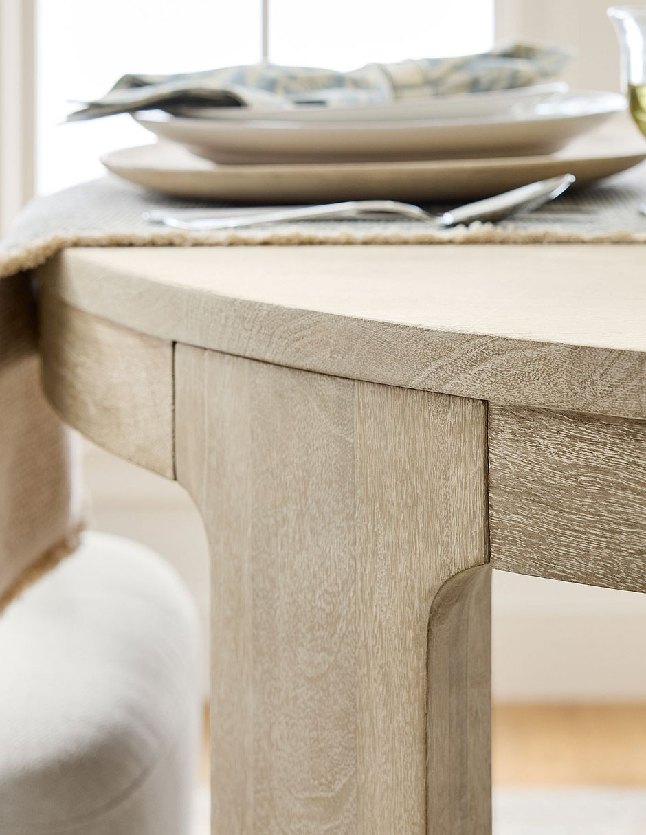 Mesa de comedor Aptos 4