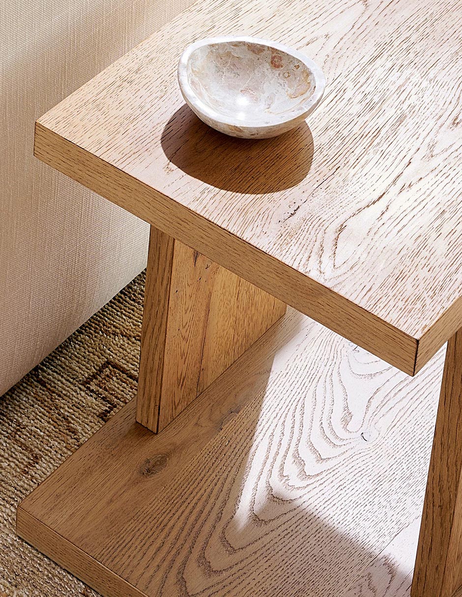 Mesa lateral Aldon de madera 3