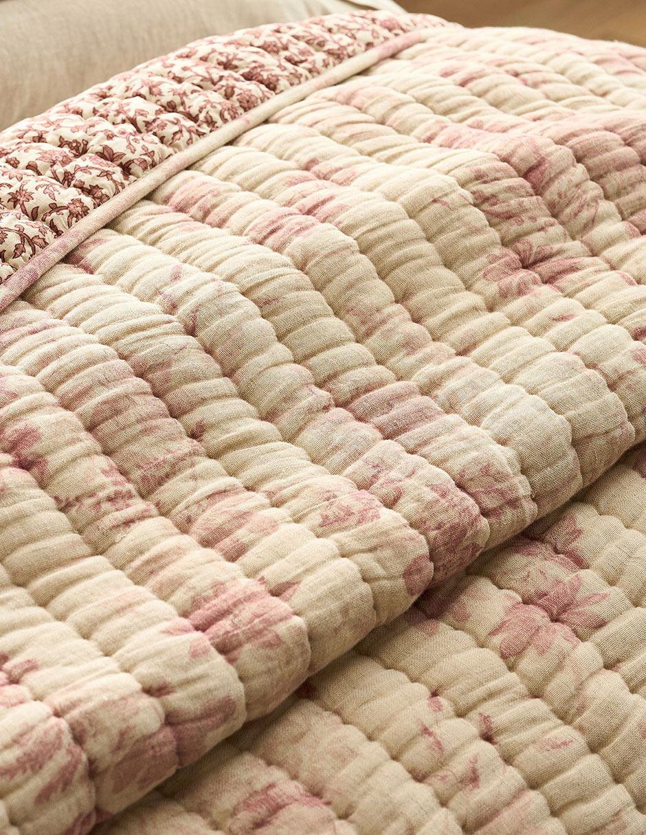 COLCHA PB FLORAL CLOUD QL, KS, ROSA